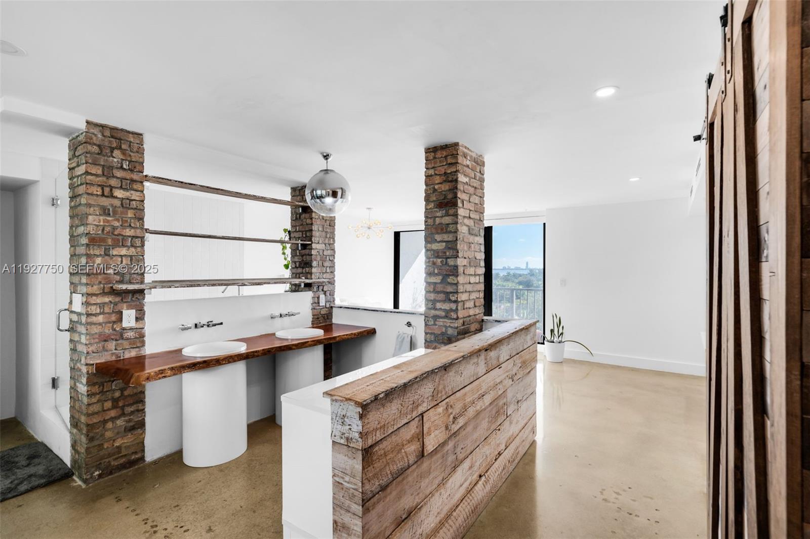 THE FLATS AT MORNINGSIDE - Residential