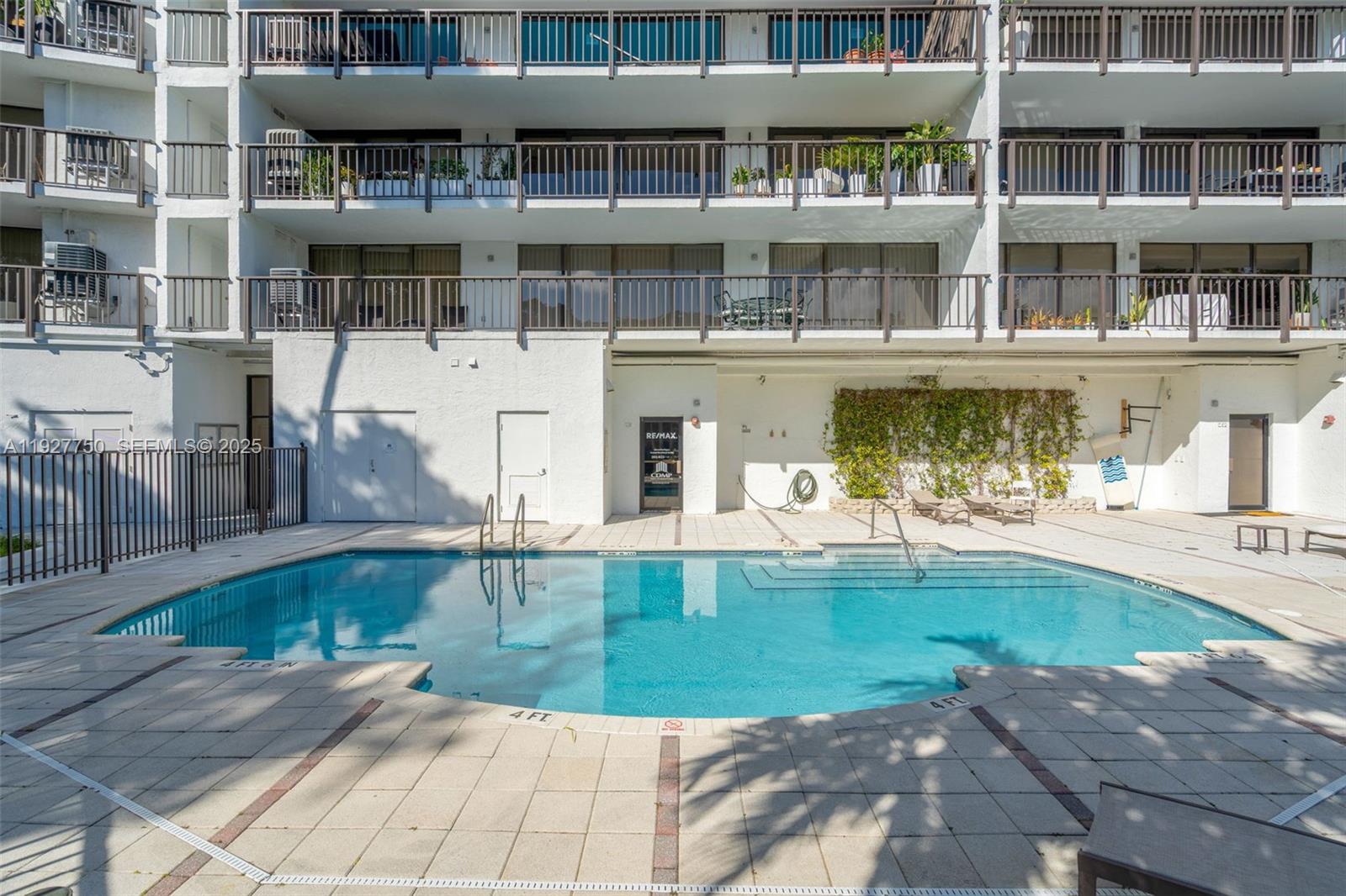 THE FLATS AT MORNINGSIDE - Residential