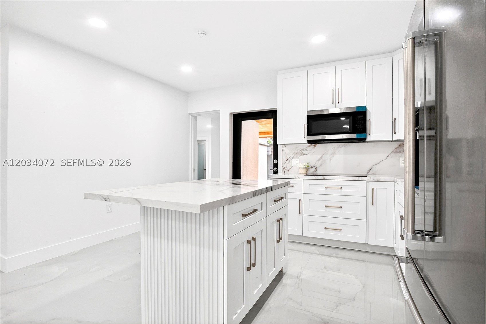 BROADMOOR MANOR - Residential