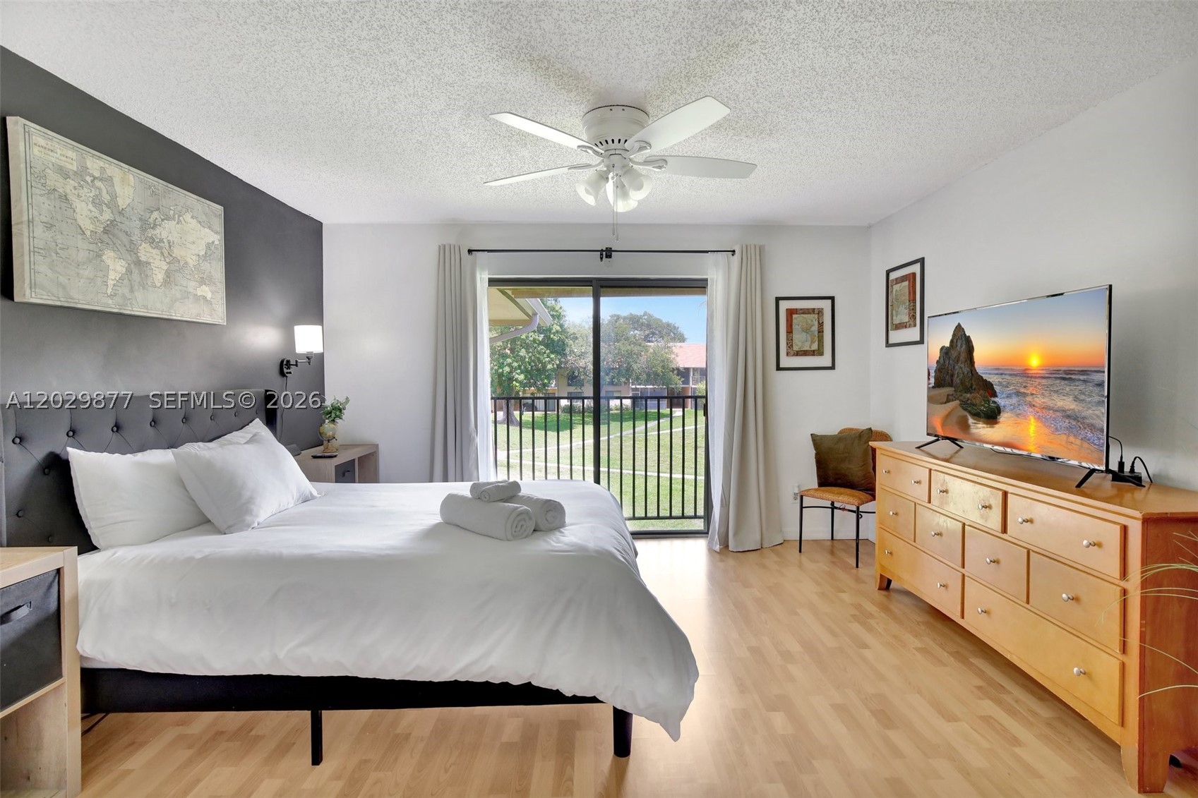 HAMPTON COURT CONDO - Residential