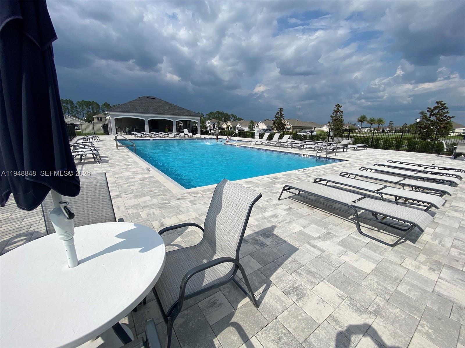 GREYSTONE HILLS PAHSE TWO - Residential
