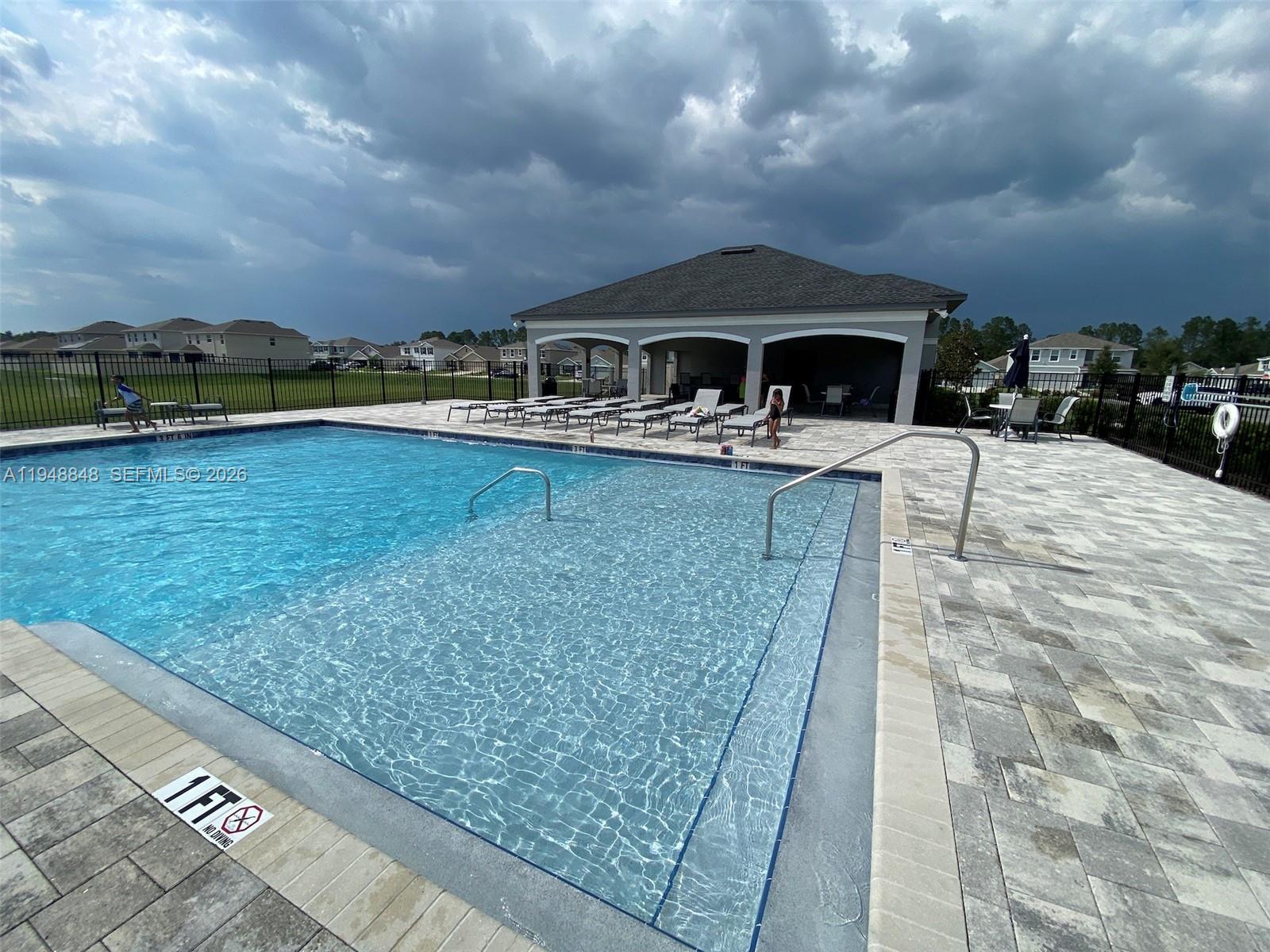 GREYSTONE HILLS PAHSE TWO - Residential