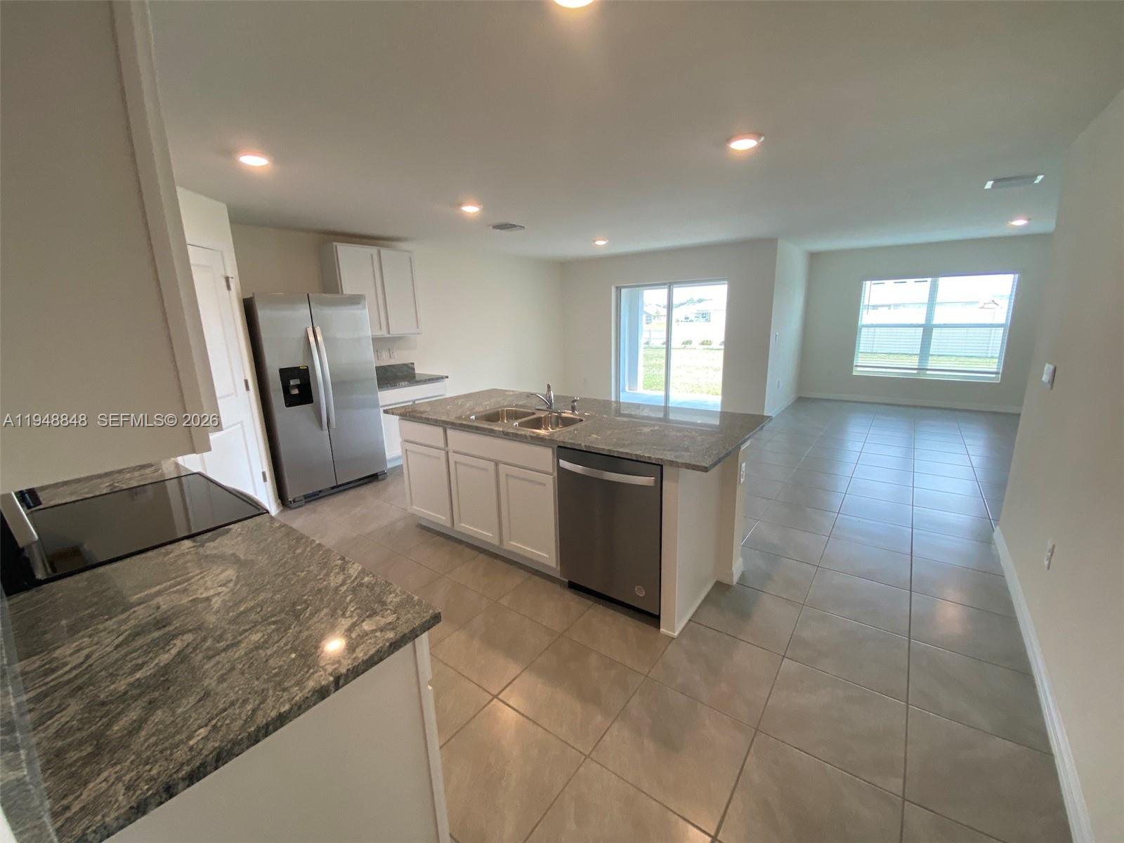 GREYSTONE HILLS PAHSE TWO - Residential