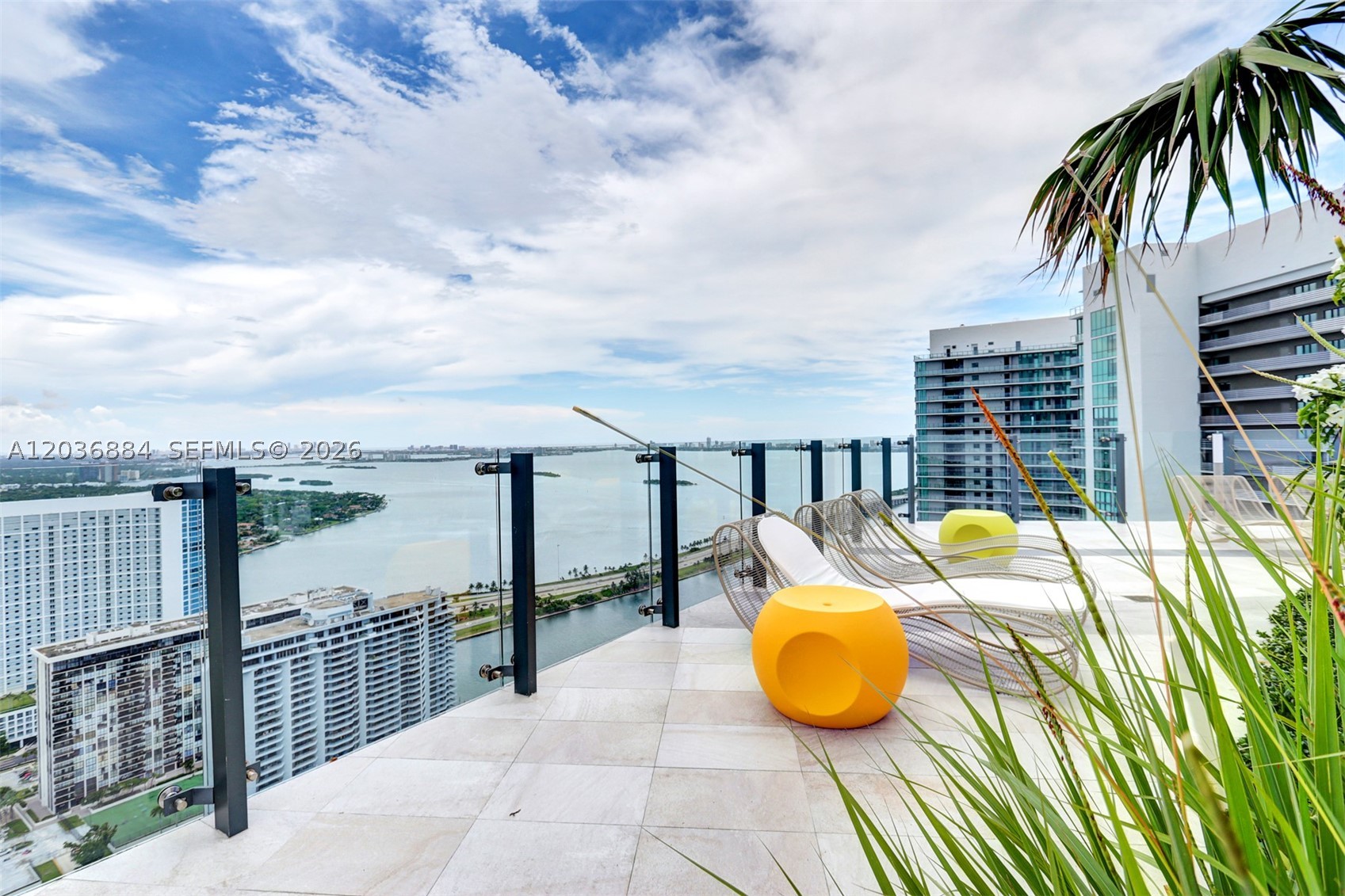 PARAISO BAYVIEWS CONDO - Residential Lease