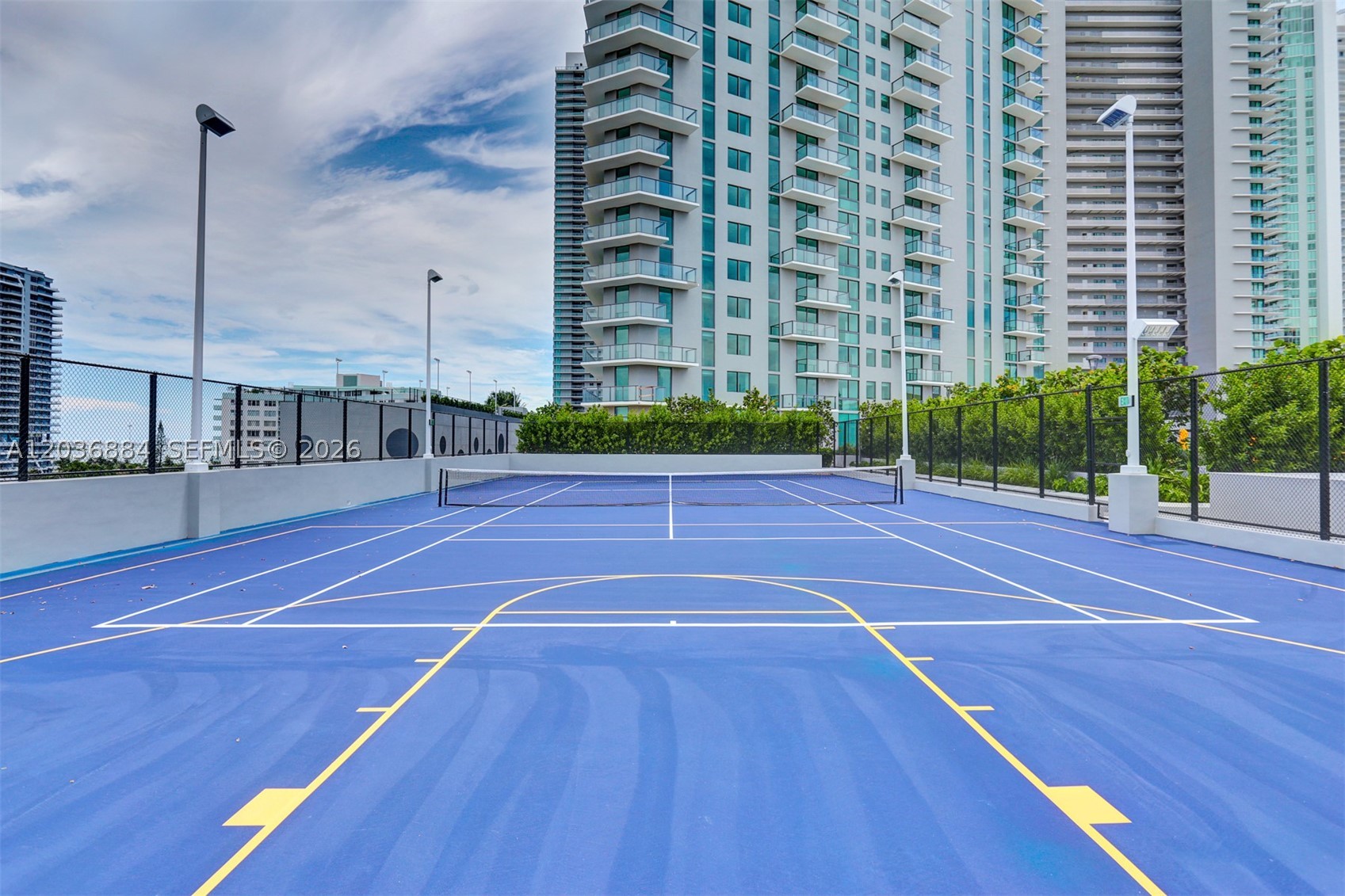 PARAISO BAYVIEWS CONDO - Residential Lease
