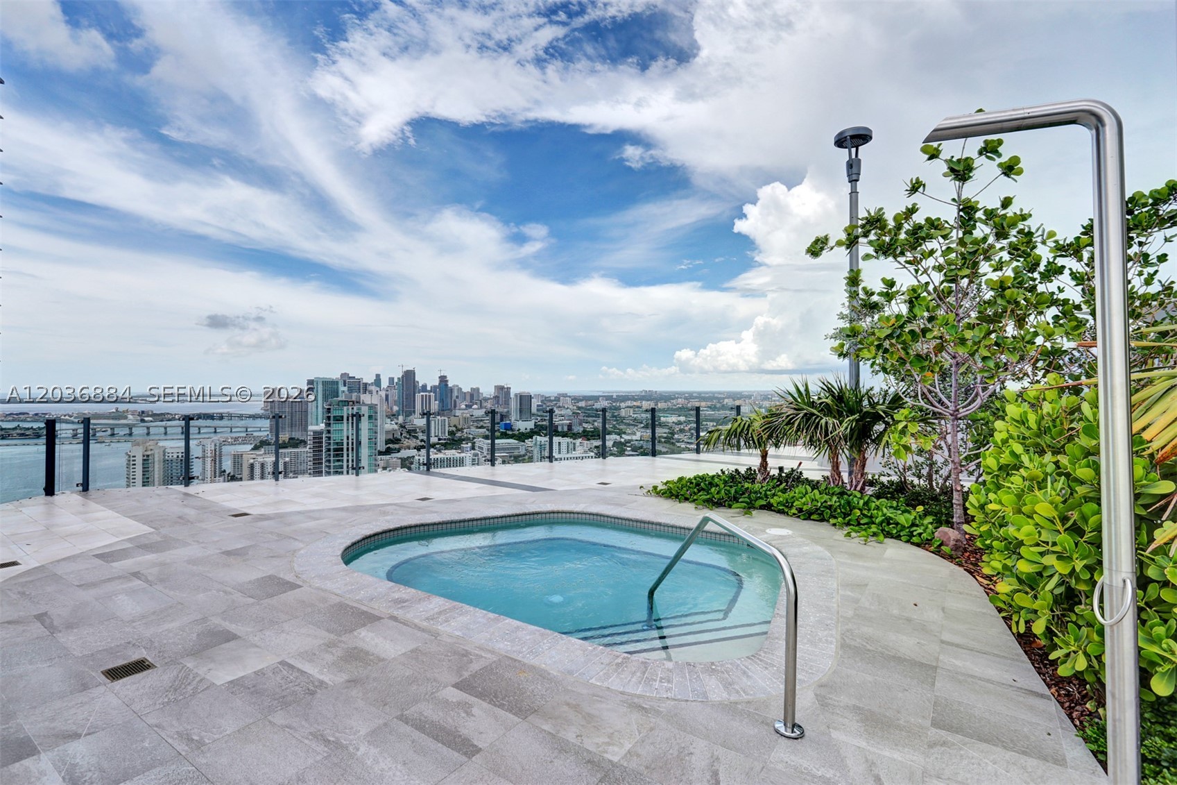 PARAISO BAYVIEWS CONDO - Residential Lease