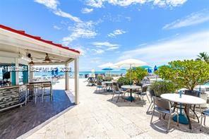 THE AVENTURA BEACH CLUB CO - Residential