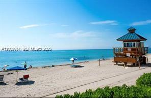 THE AVENTURA BEACH CLUB CO - Residential