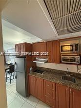 THE AVENTURA BEACH CLUB CO - Residential