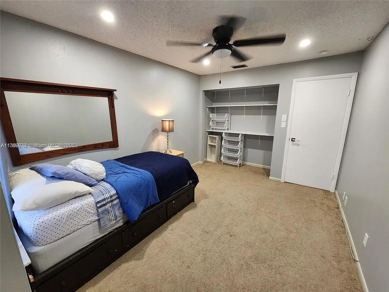 MAPLEWOOD TOWNHOUSES COND - Residential Lease