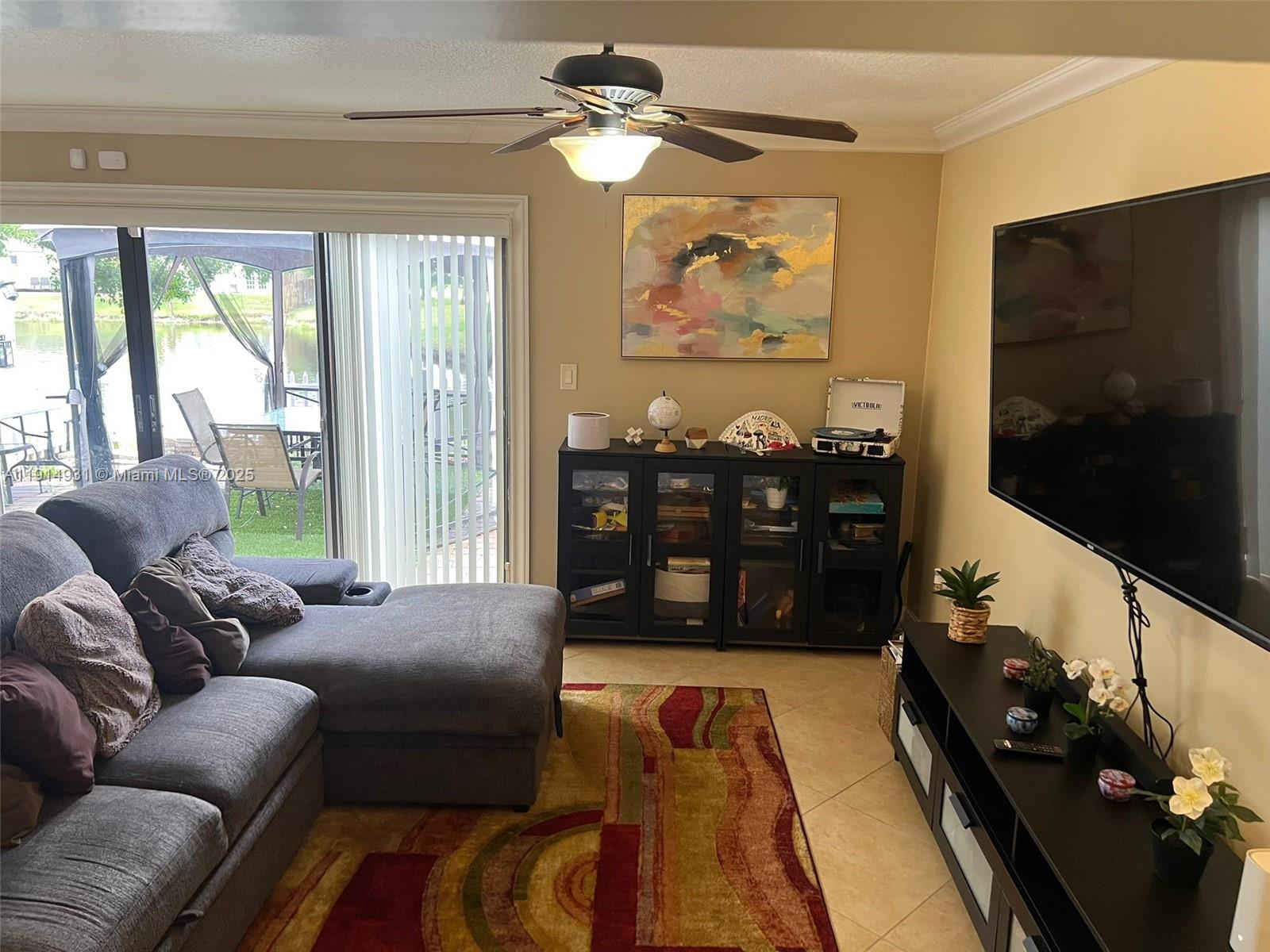 FAIRWAY COVE - Residential
