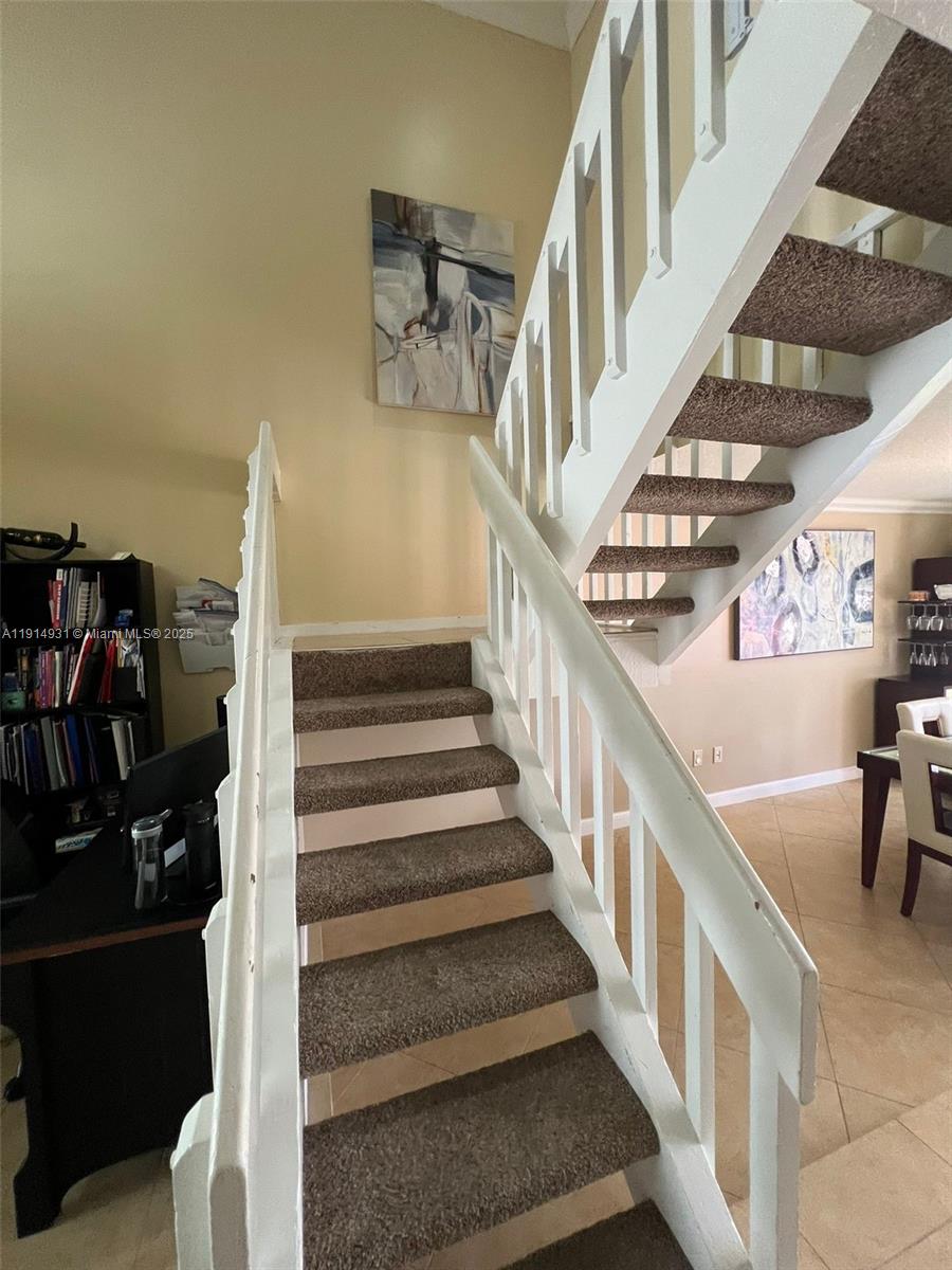 FAIRWAY COVE - Residential