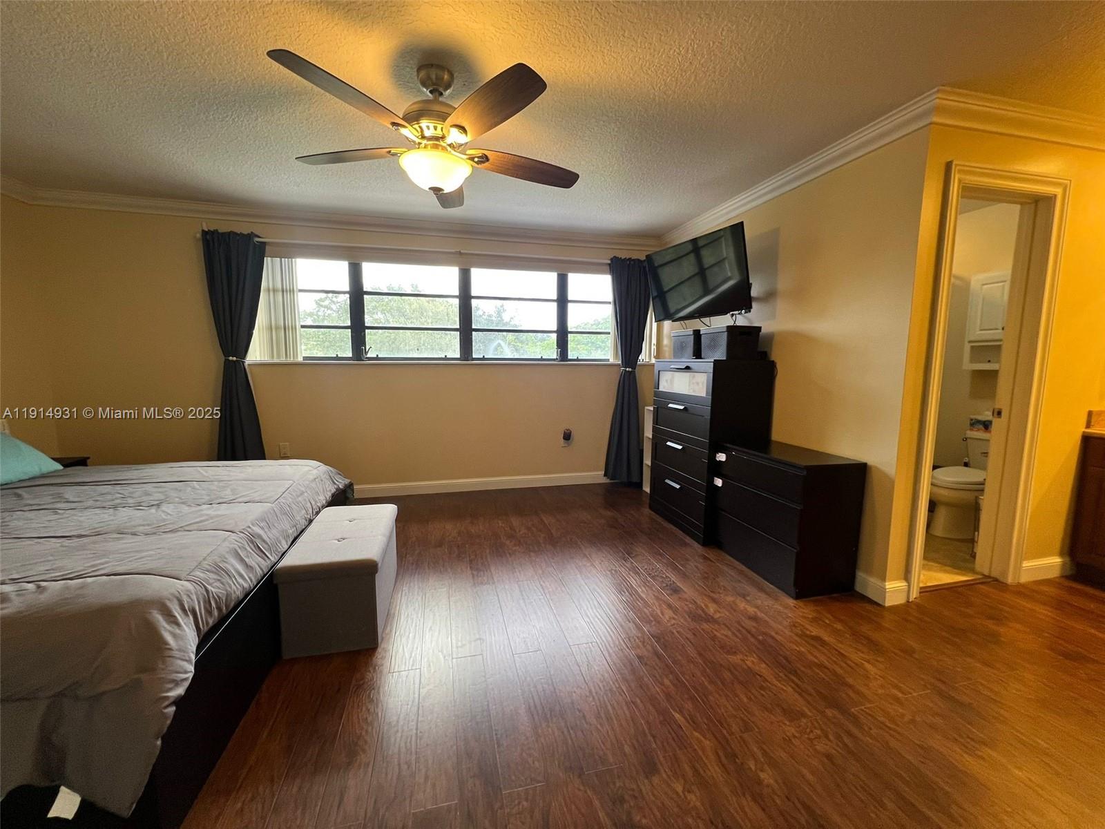 FAIRWAY COVE - Residential