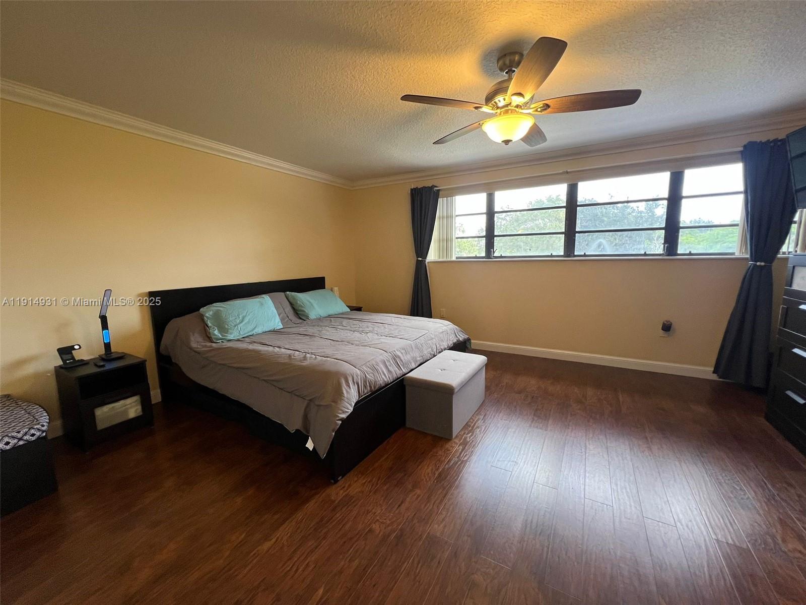 FAIRWAY COVE - Residential