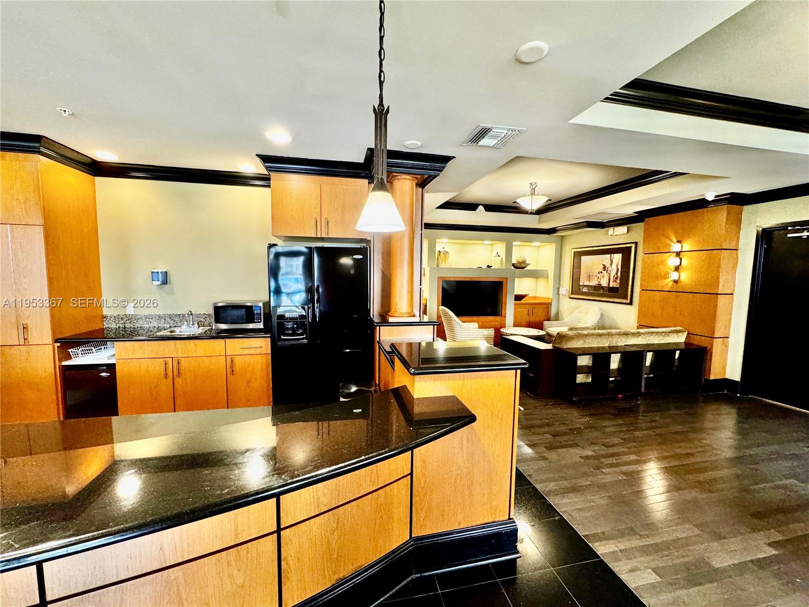 ALAQUA CONDO - Residential