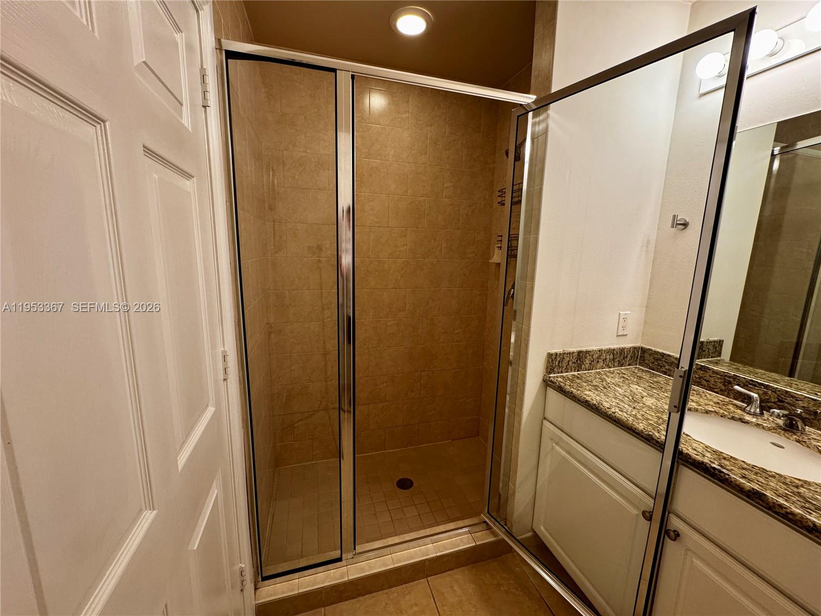 ALAQUA CONDO - Residential
