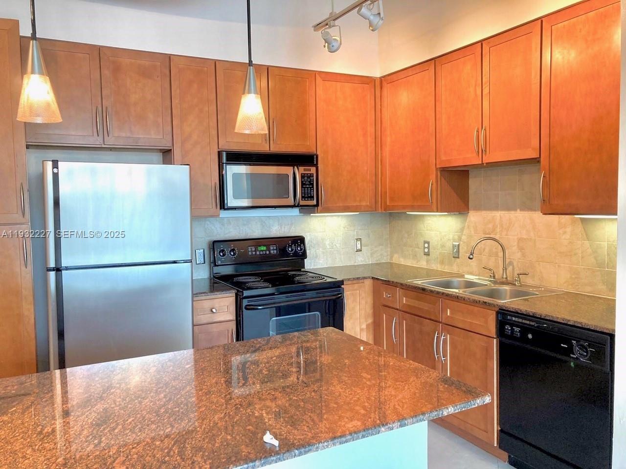 CITE CONDO - Residential