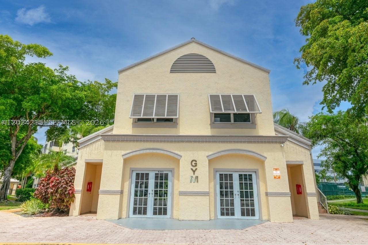LAS VISTAS AT DORAL CONDO - Residential Lease