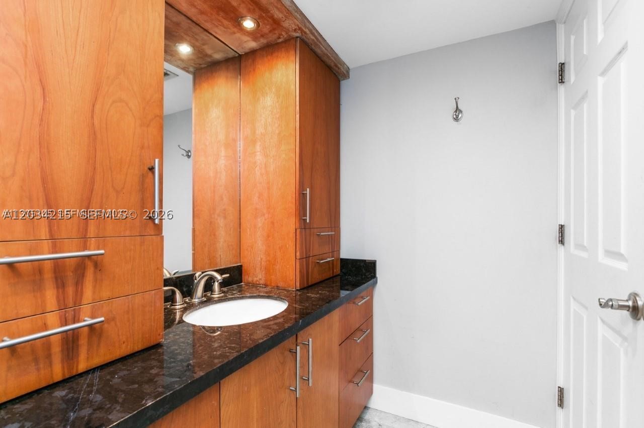 LAS VISTAS AT DORAL CONDO - Residential Lease