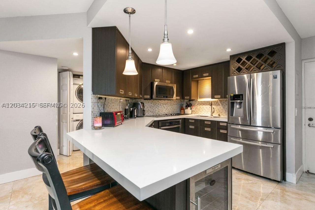 LAS VISTAS AT DORAL CONDO - Residential Lease