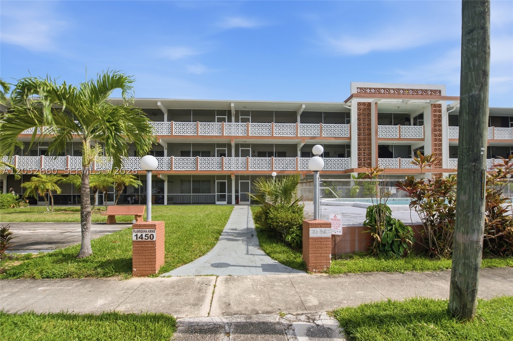 FLORIDIAN ARMS CONDO - Residential