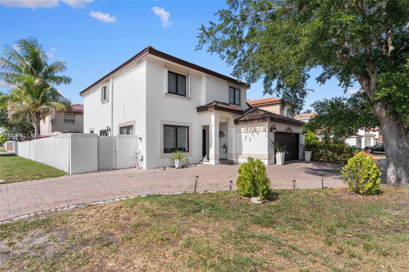 MARBELLA PARK - Residential