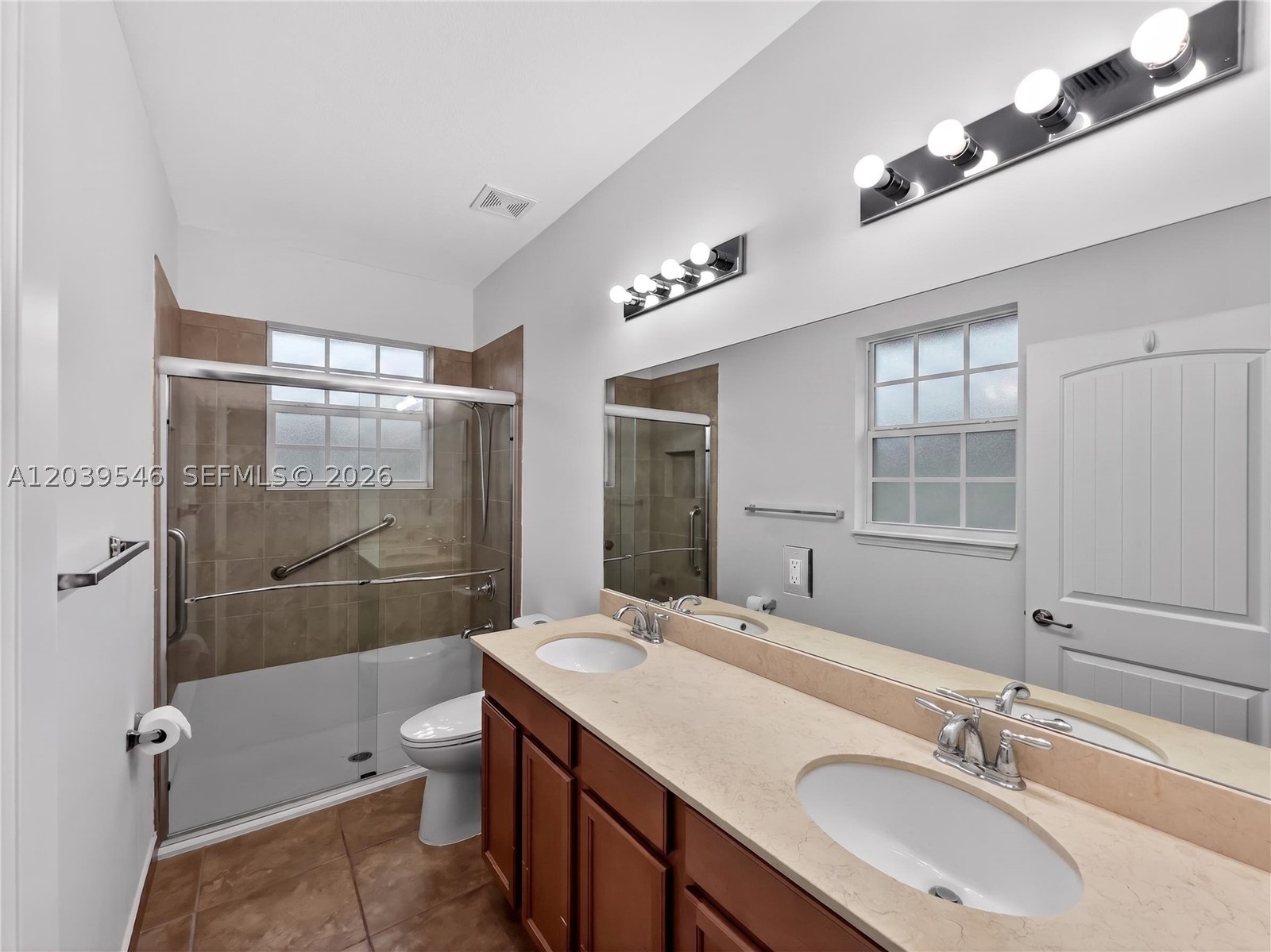 ESTATE MANSIONS 1ST ADDN - Residential