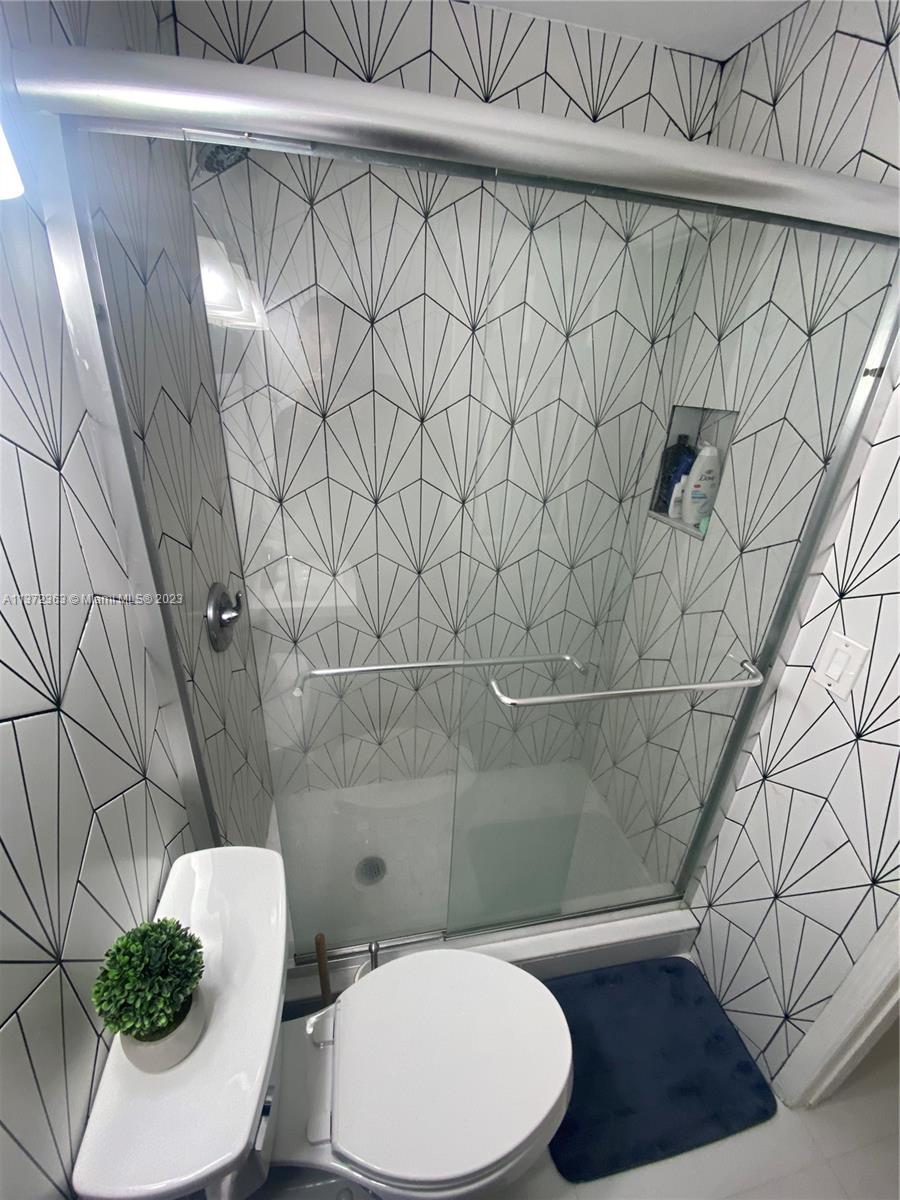CENTENNIAL SEC 2 - Residential Lease