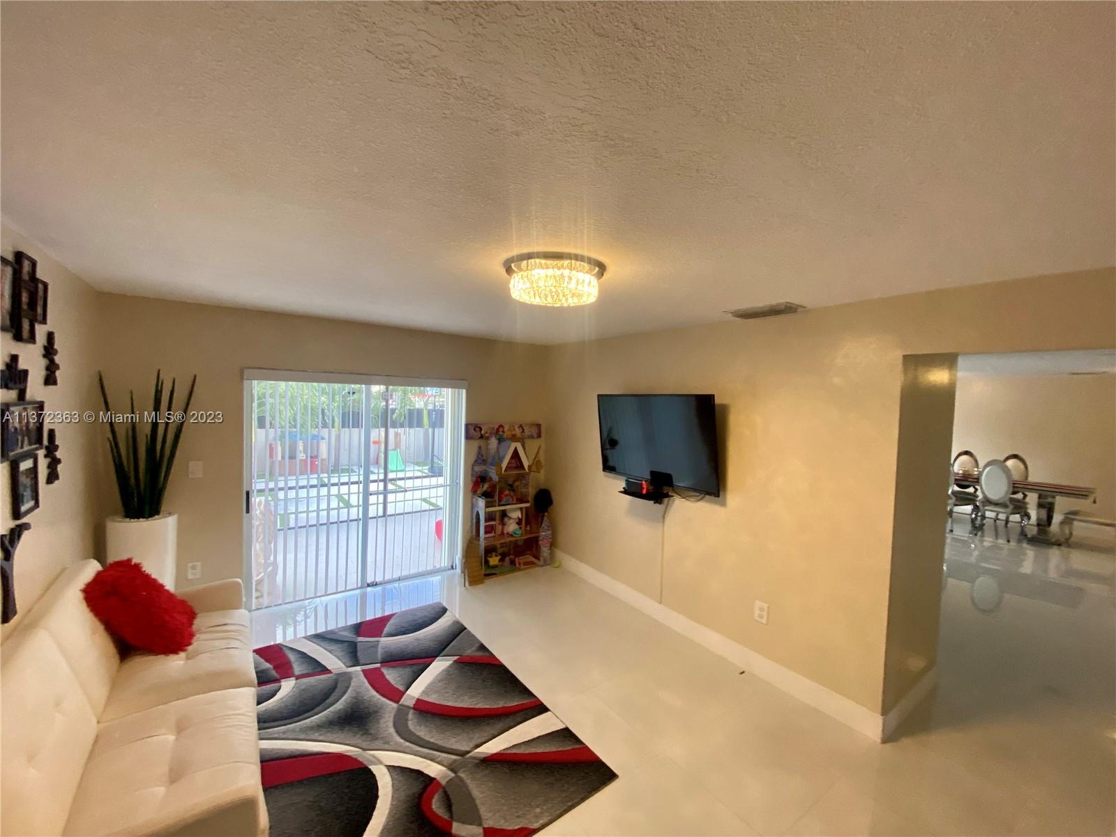 CENTENNIAL SEC 2 - Residential Lease