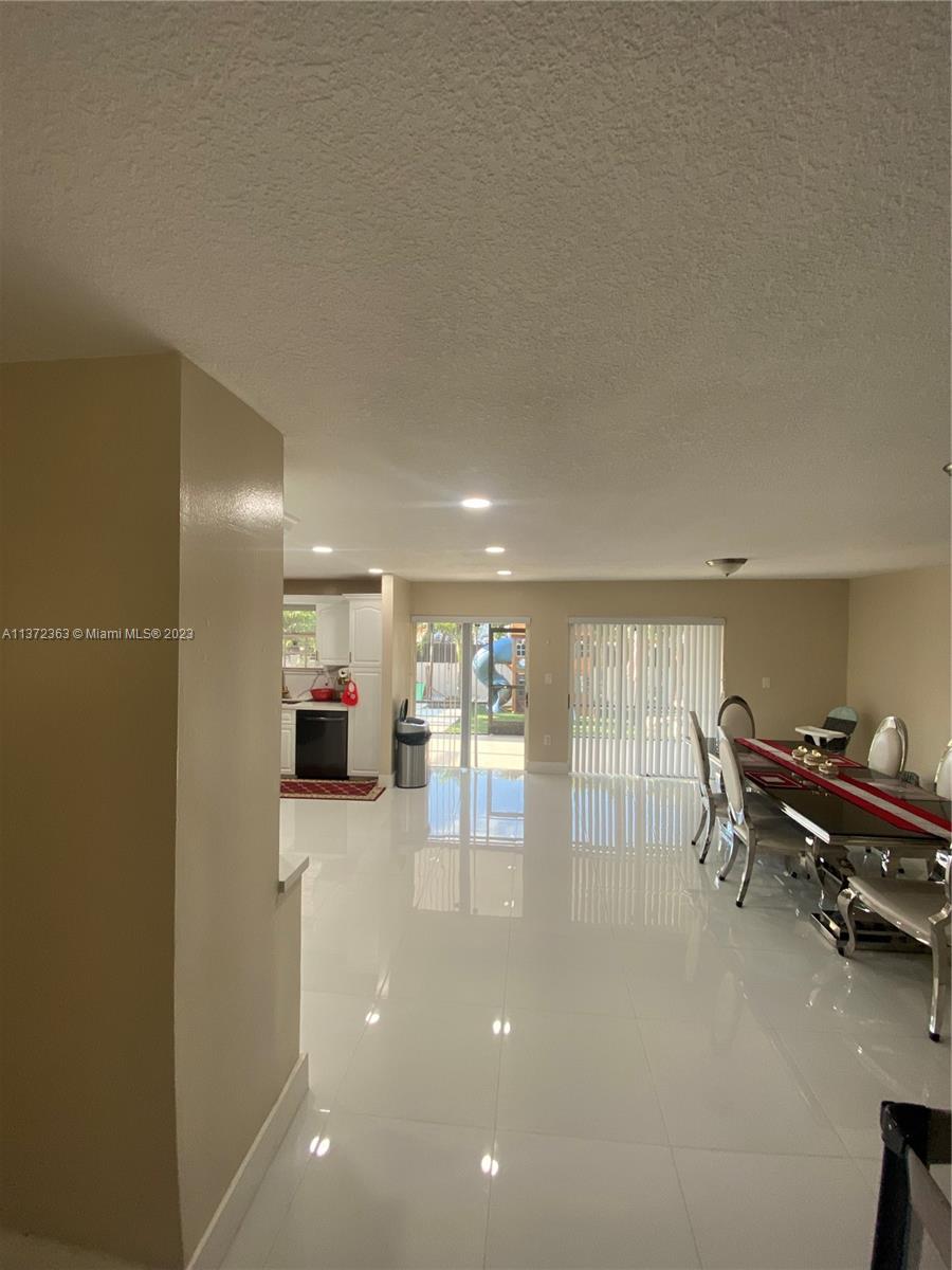 CENTENNIAL SEC 2 - Residential Lease