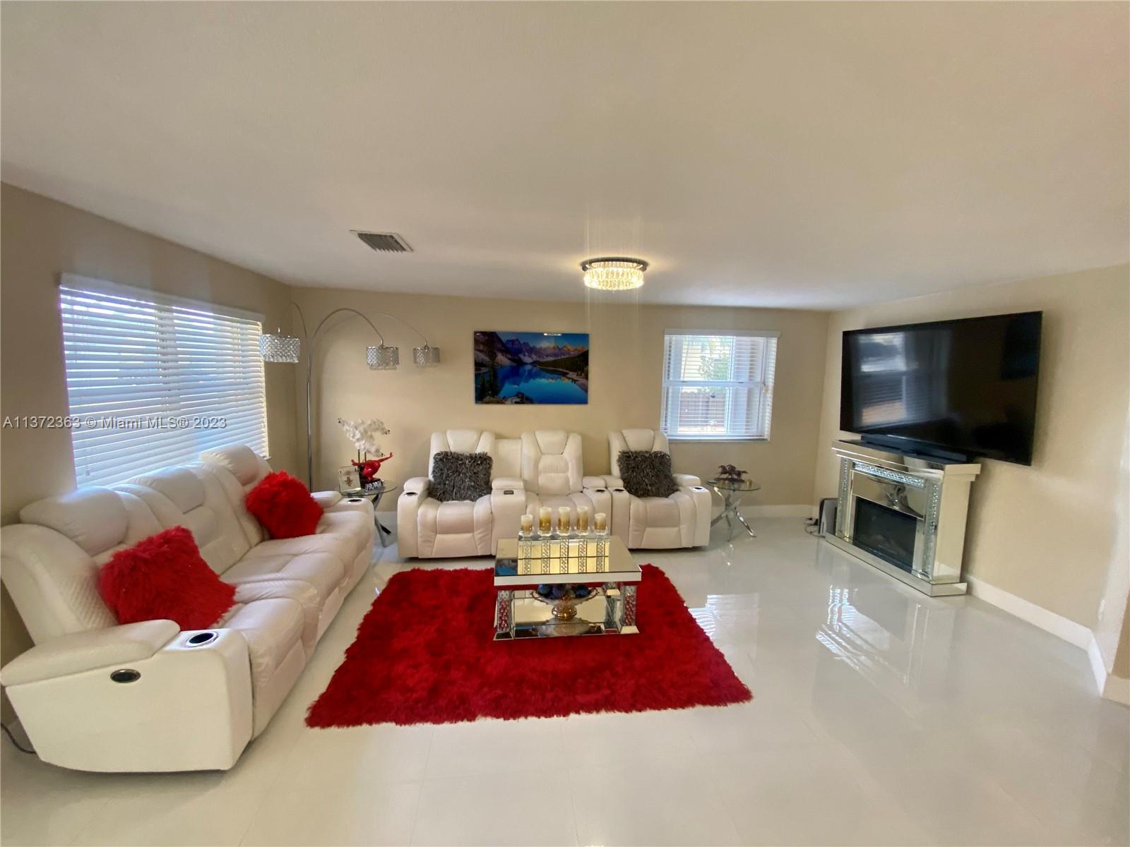 CENTENNIAL SEC 2 - Residential Lease