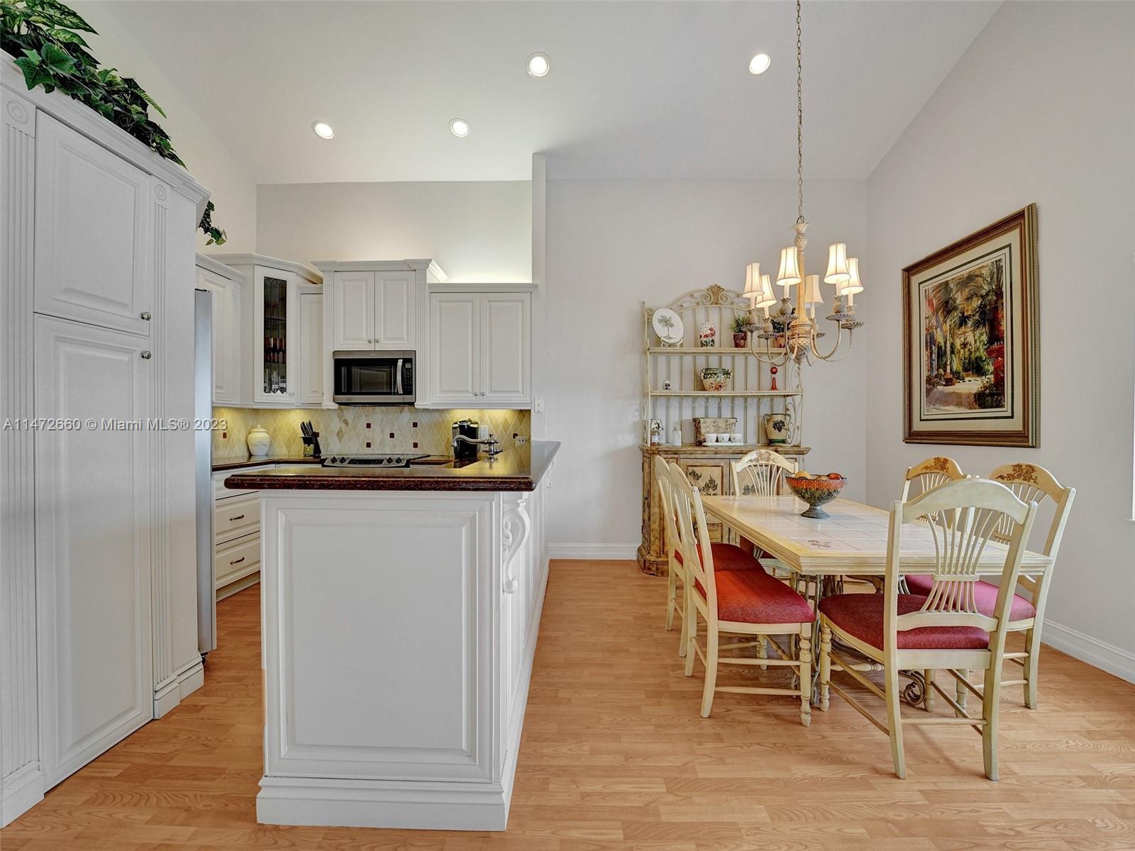 CORAL HARBOUR - Residential