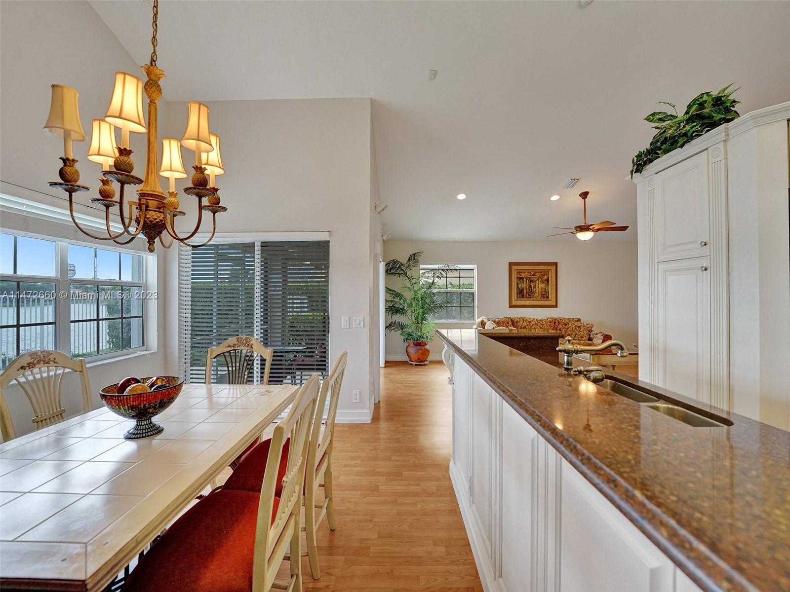 CORAL HARBOUR - Residential