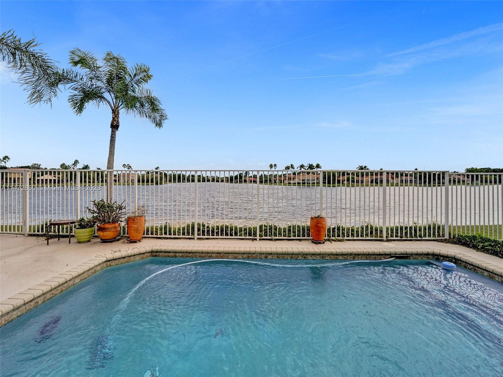 CORAL HARBOUR - Residential