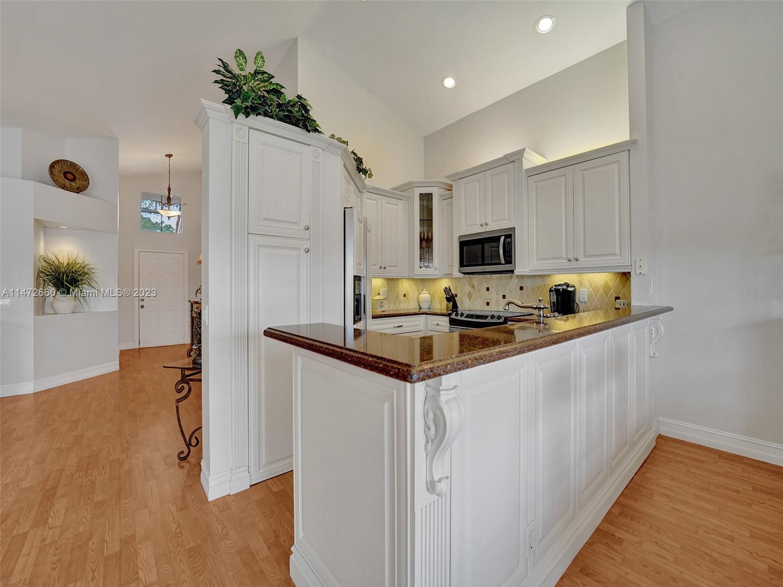 CORAL HARBOUR - Residential