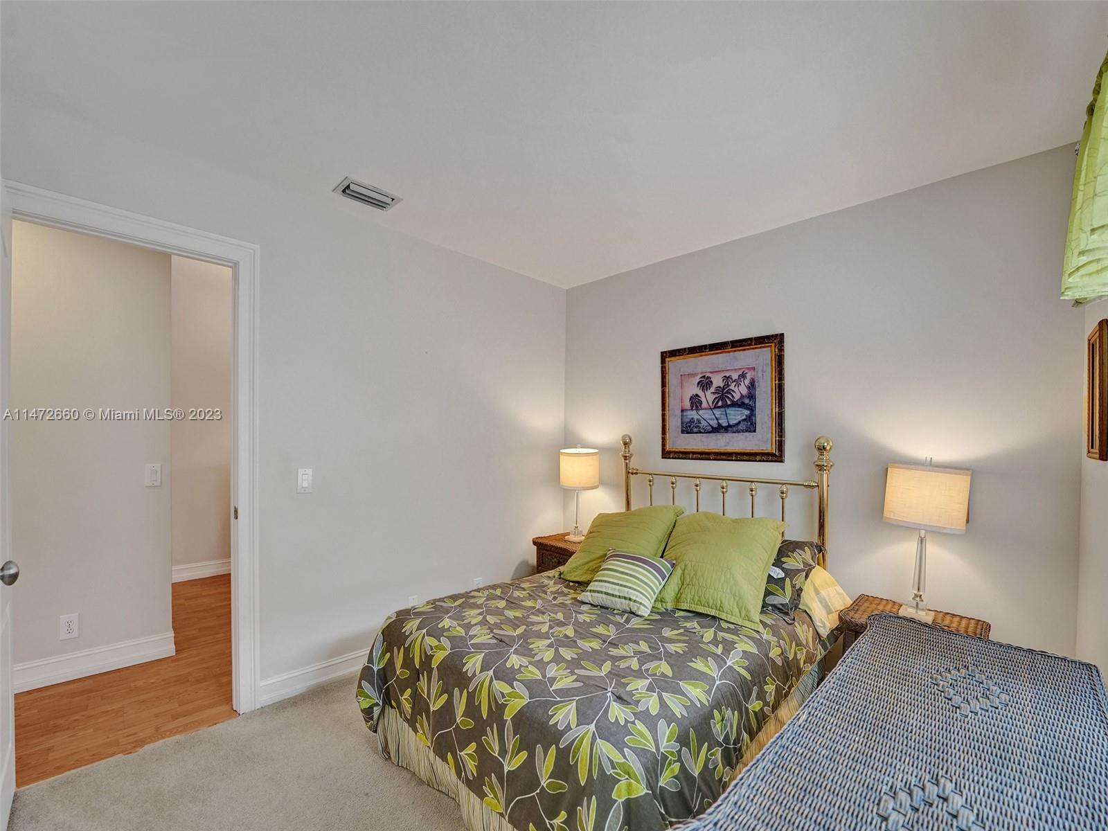 CORAL HARBOUR - Residential