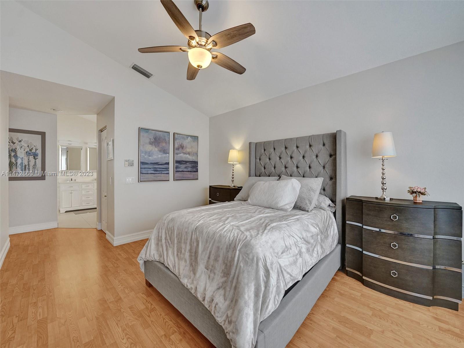 CORAL HARBOUR - Residential