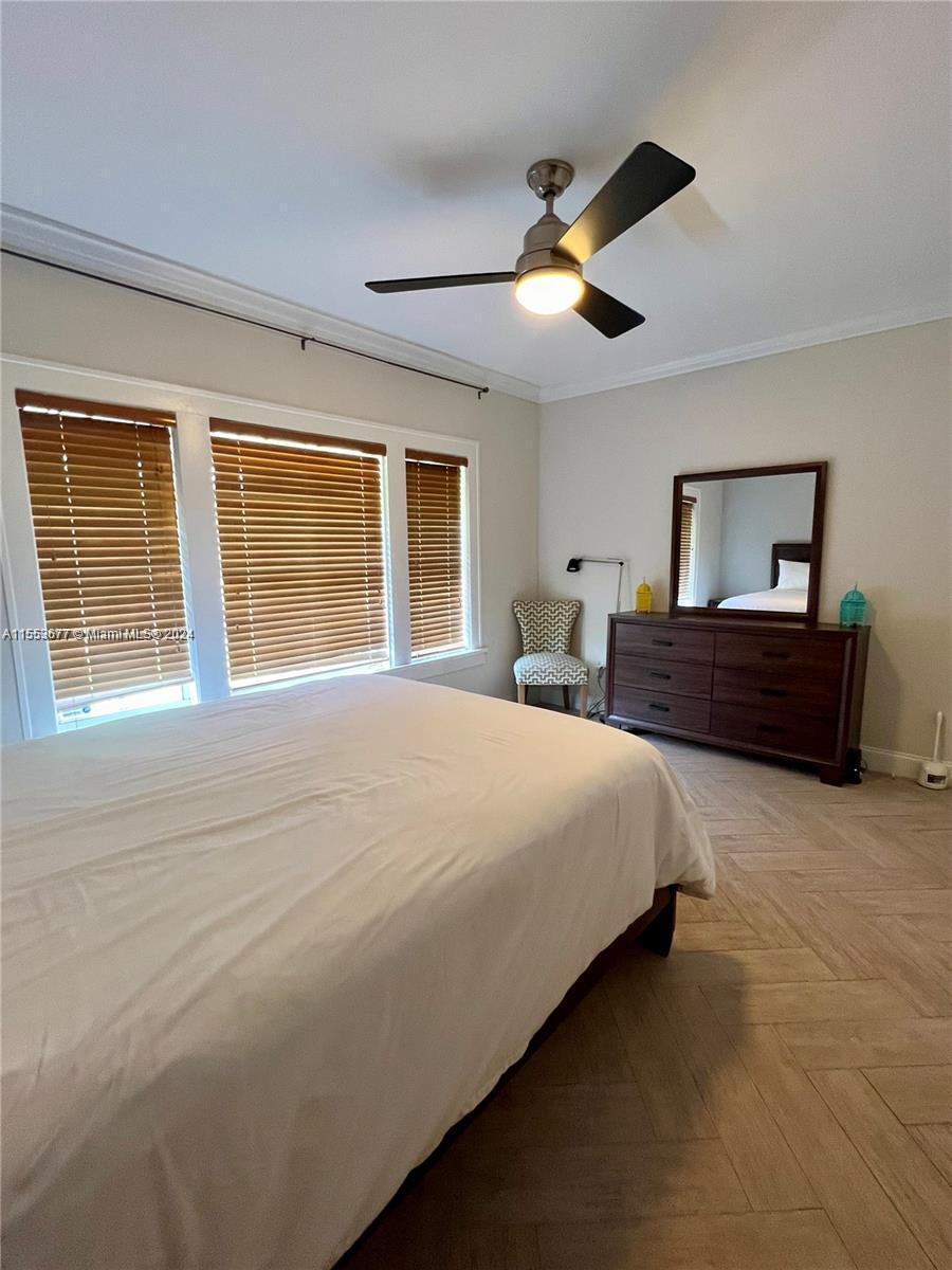 HOLLEMAN PARK - Residential Lease