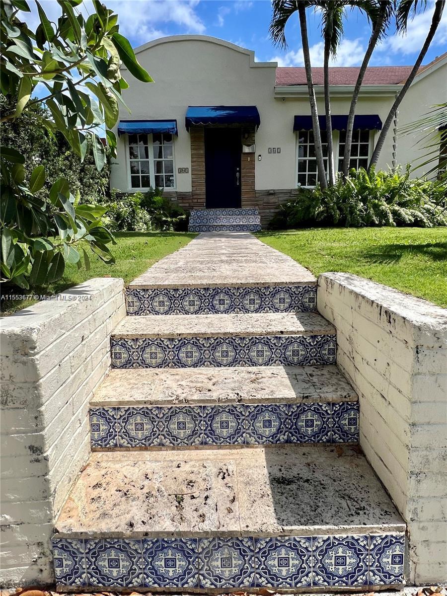 HOLLEMAN PARK - Residential Lease