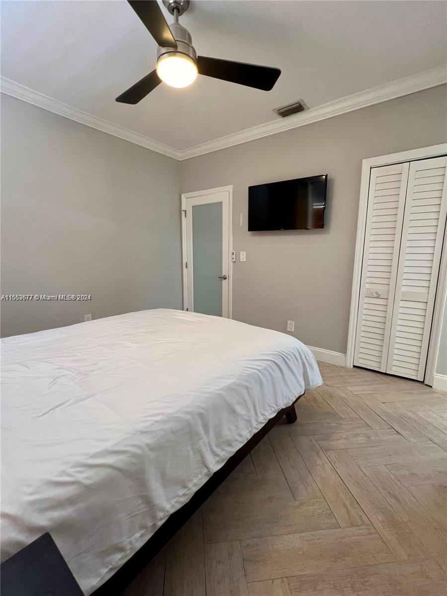 HOLLEMAN PARK - Residential Lease