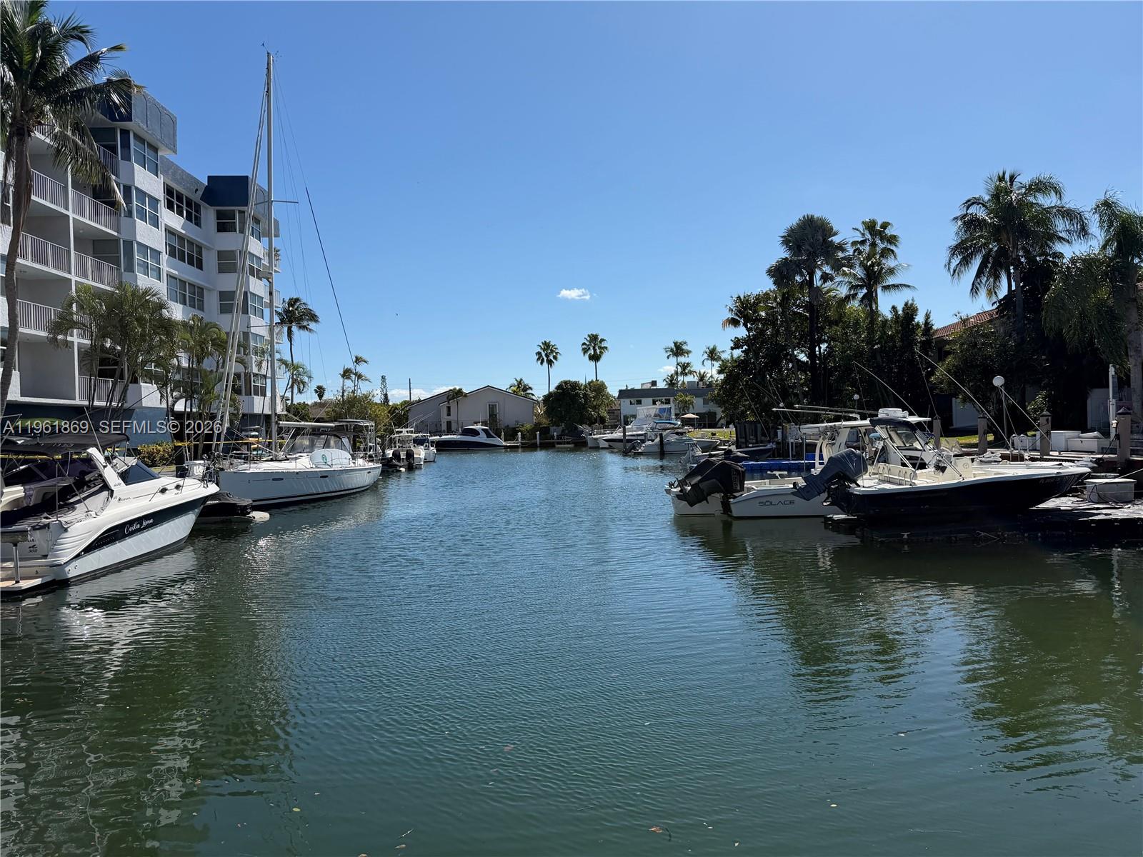 REEF NORTH CONDO - Residential