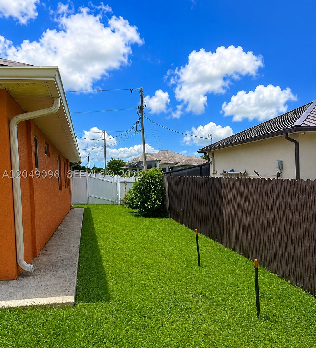 LEHIGH ACRES - Residential