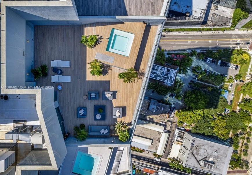 1300 S MIAMI AVENUE CONDO - Residential