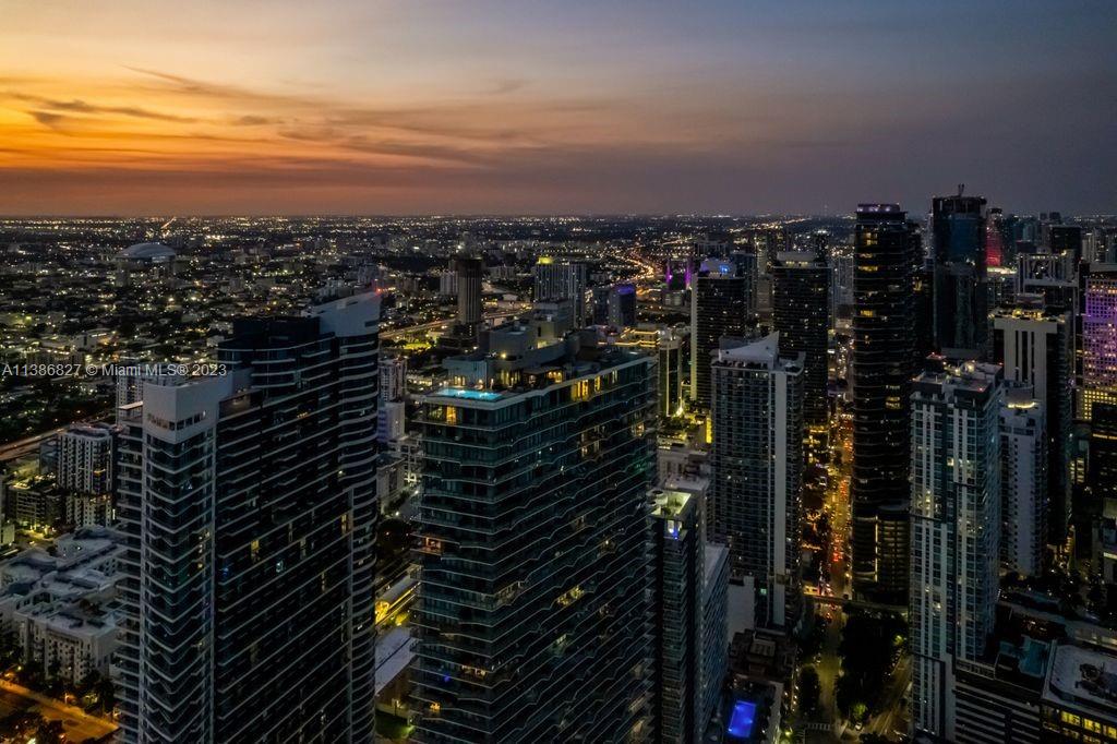 1300 S MIAMI AVENUE CONDO - Residential