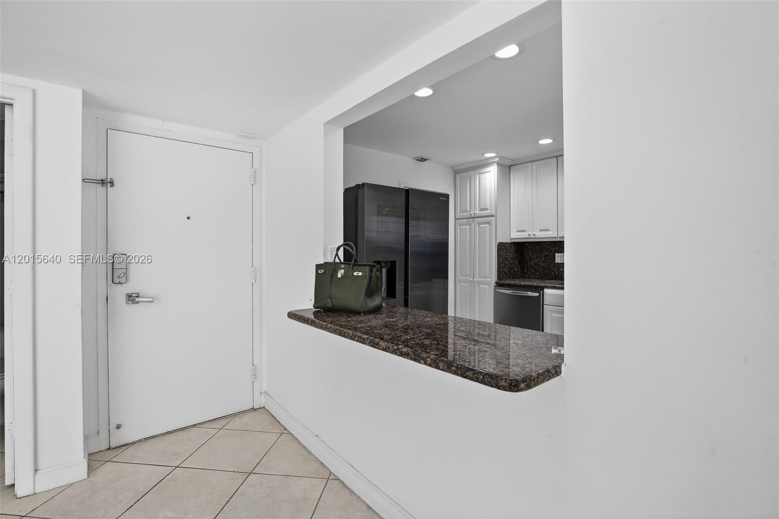 ARLEN HOUSE CONDO - Residential