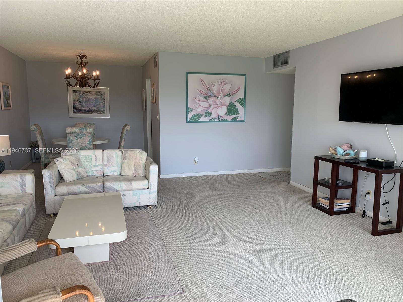 CONDOMINIUM 6 OF ENVIRON - Residential