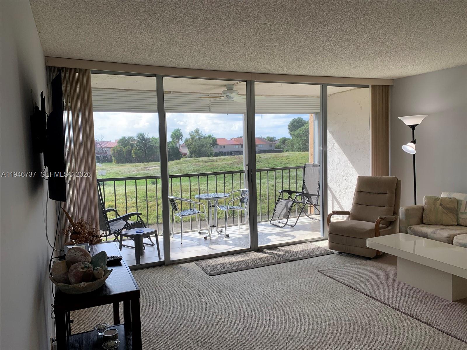 CONDOMINIUM 6 OF ENVIRON - Residential