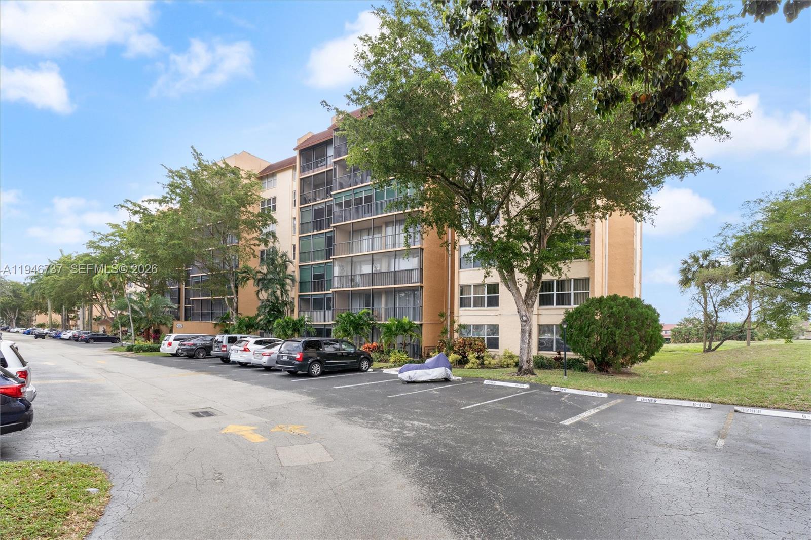 Great opportunity to own a beautiful apartment in a quiet 55+ senior community.
Enjoy relaxing garden views from the enclosed screened patio. This well-maintained 2-bedroom, 2-bath residence is located on the second floor and comes fully furnished—move-in ready.
Residents enjoy access to a vibrant Cultural Center offering many free activities and year-round amenities, including heated pool, tennis courts, basketball, bowling, billiards, gym, library, theater, BBQ area, and more. Maintenance includes: water, sewer, basic cable, Wi-Fi, and pest control. Laundry room conveniently located on the same floor. Association requirements: 55+ community, $48,000 verifiable last two years annual income, Minimum 700 credit score, 10% initial deposit with purchase contract
6 months maintenance held in escrow (refundable after 18 months of ownership)
No pets allowed