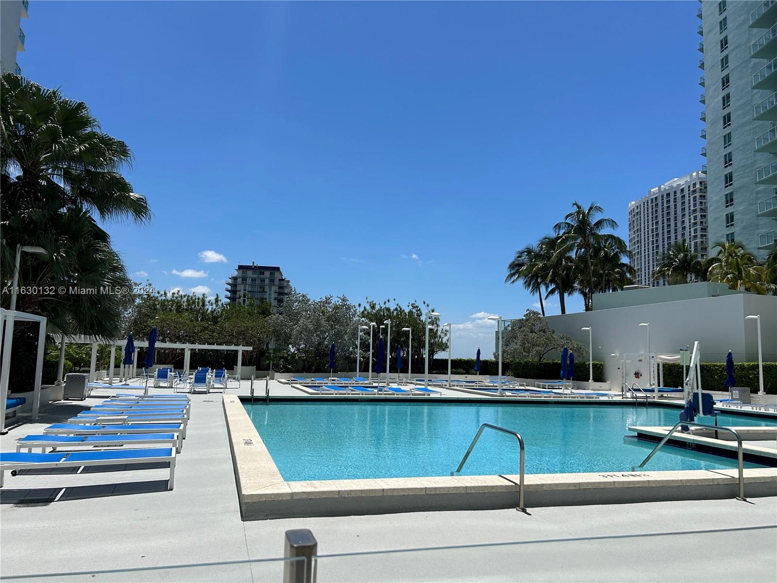 1800 CLUB CONDO - Residential