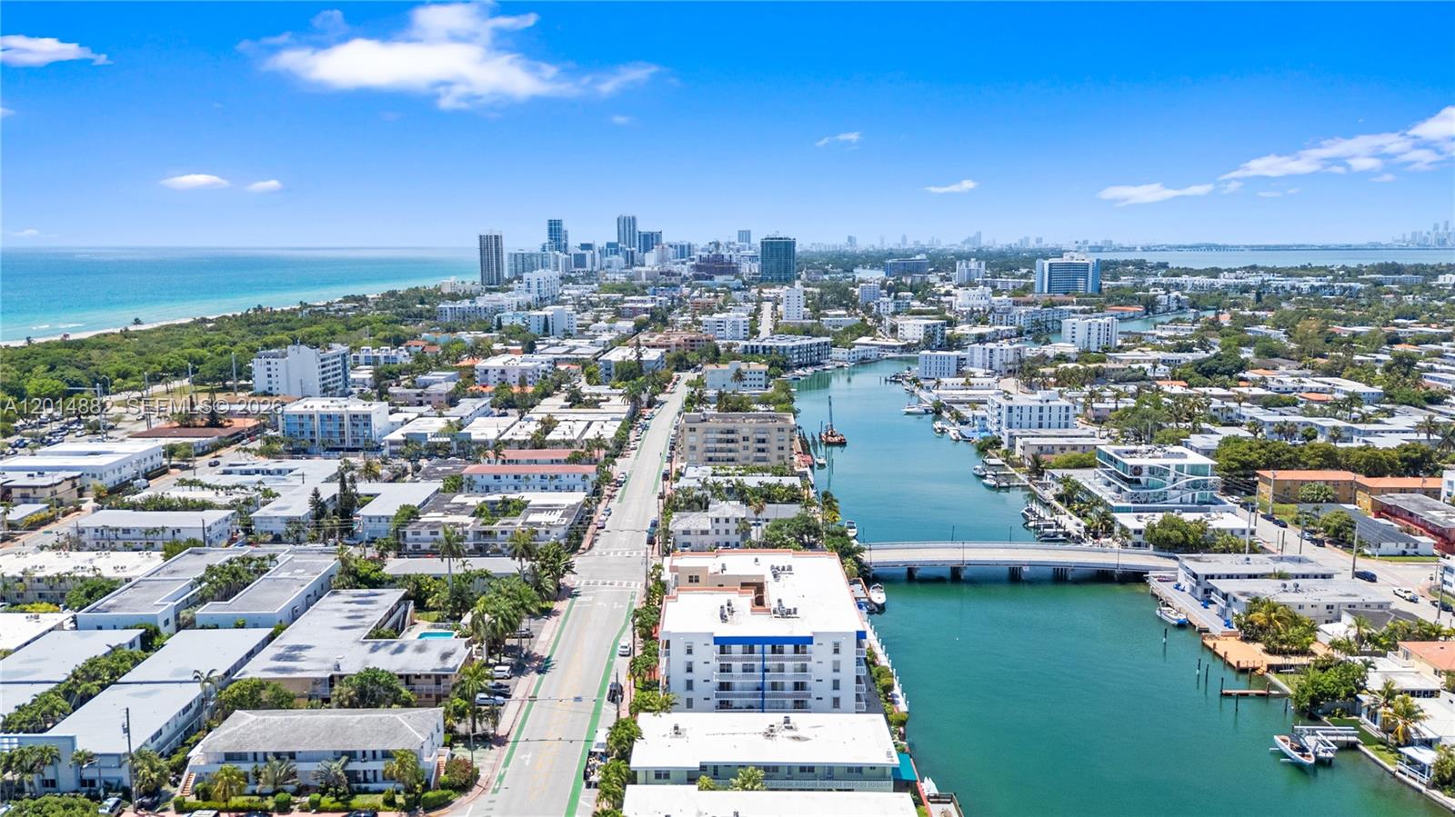 COLONNADE BAY CONDO - Residential
